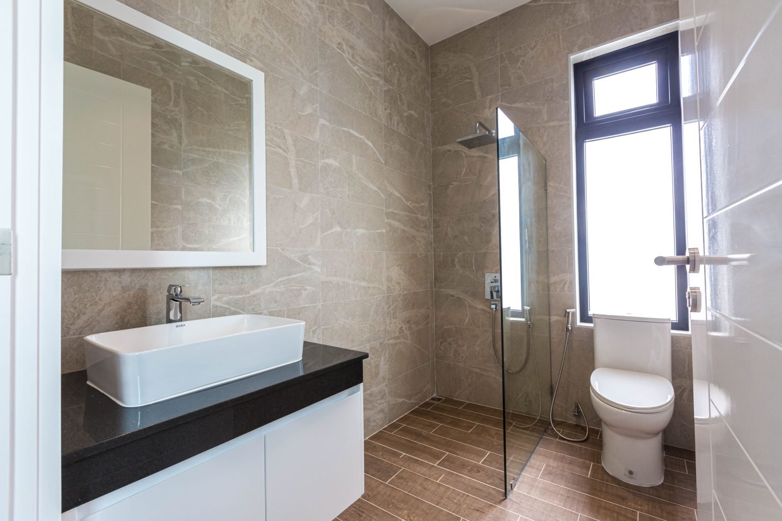 Highland Villa image